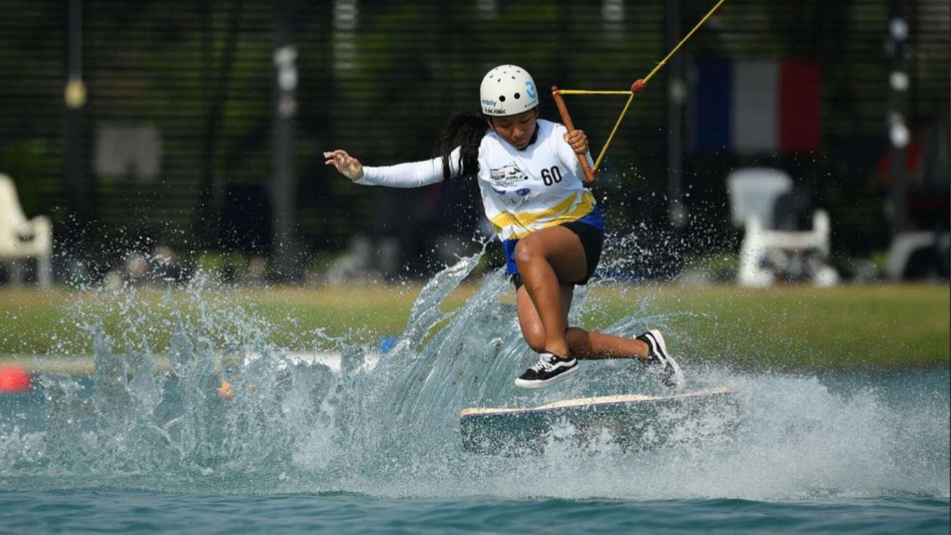 Alysha Cable Wakeskate